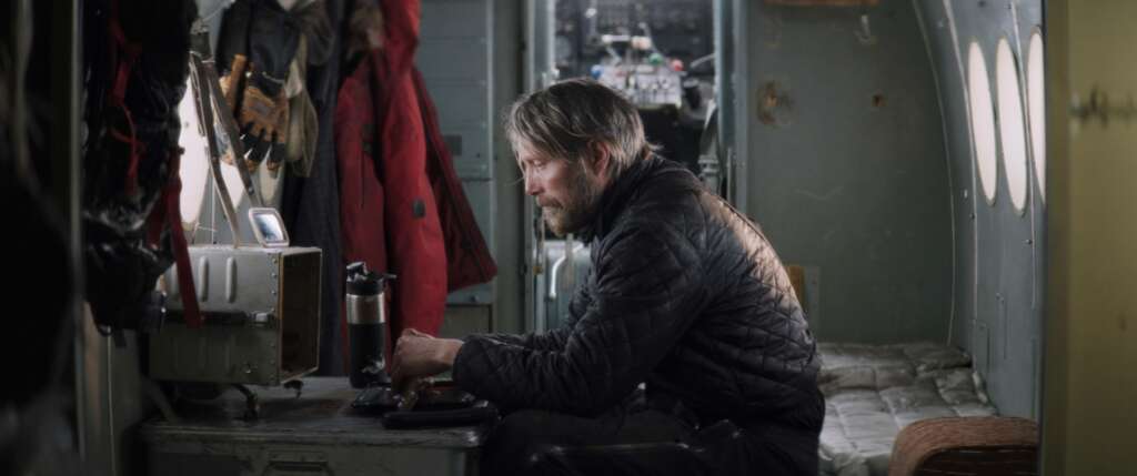 Mads Mikkelsen dans Arctic